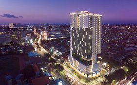 Oakwood Hotel&Residence Surabaya